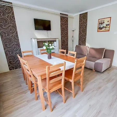 Bor-villa Vendeghaz Bogács